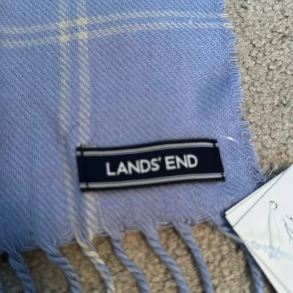 NWT Monogrammed “K” Scarf - Picture 5 of 5